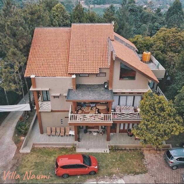 Villa Naumi Bandung Luaran gambar