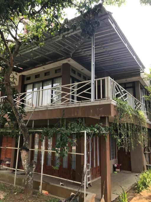 Villa Naumi Bandung Luaran gambar