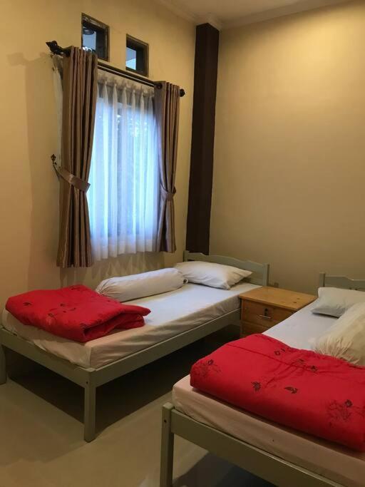 Villa Naumi Bandung Luaran gambar