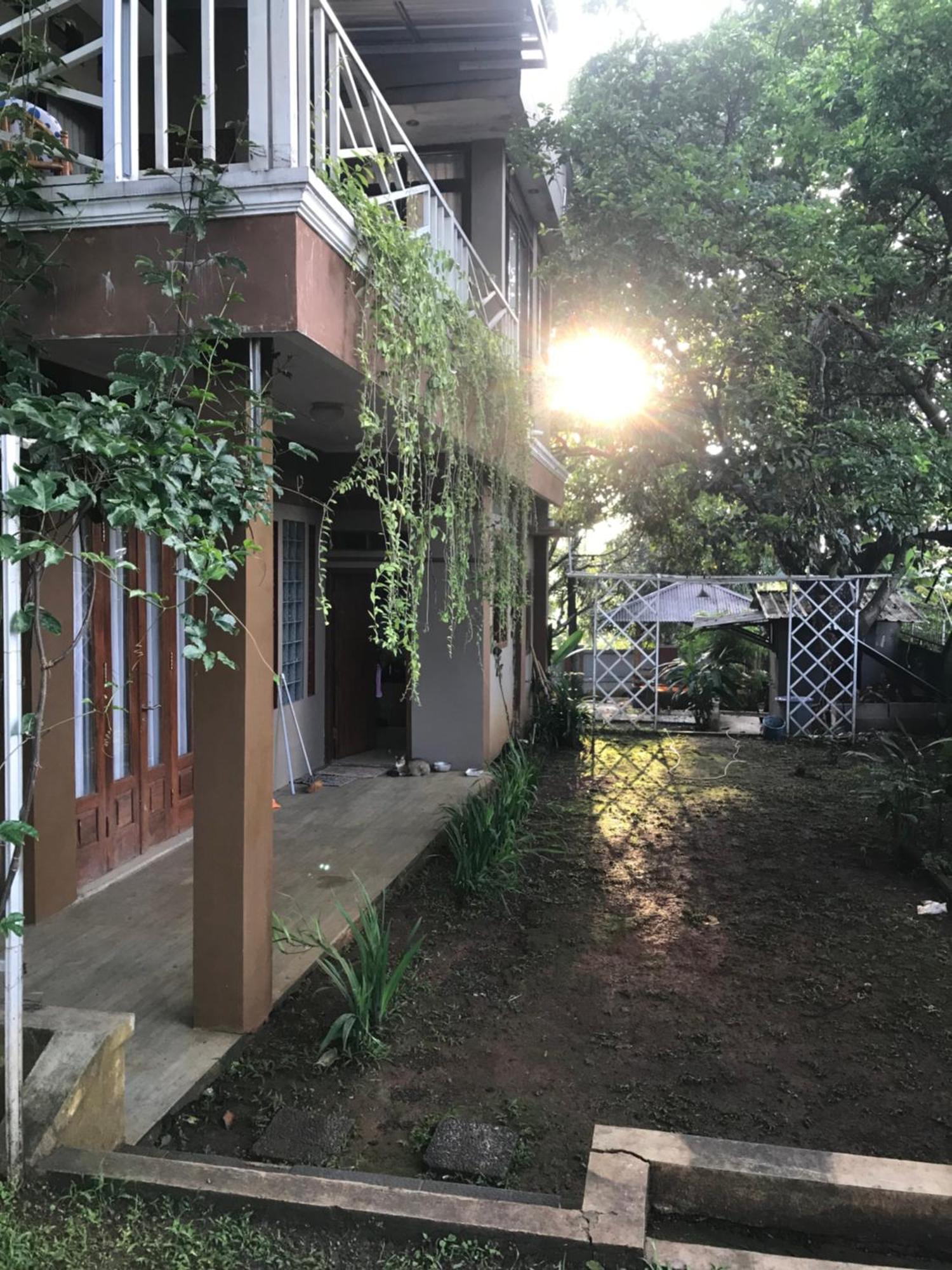 Villa Naumi Bandung Luaran gambar